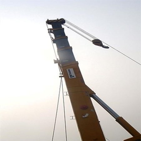 Tadano TG 1200M truck crane